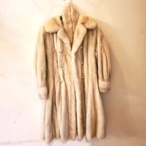 Gutterman's Sons fur coat